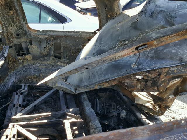 1D4HD58D84F175081 - 2004 DODGE DURANGO LI BURN photo 9