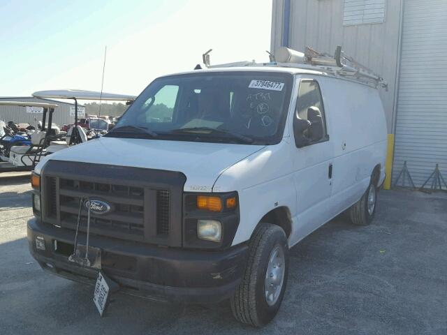 1FTNE2EL9BDA49568 - 2011 FORD ECONOLINE WHITE photo 2