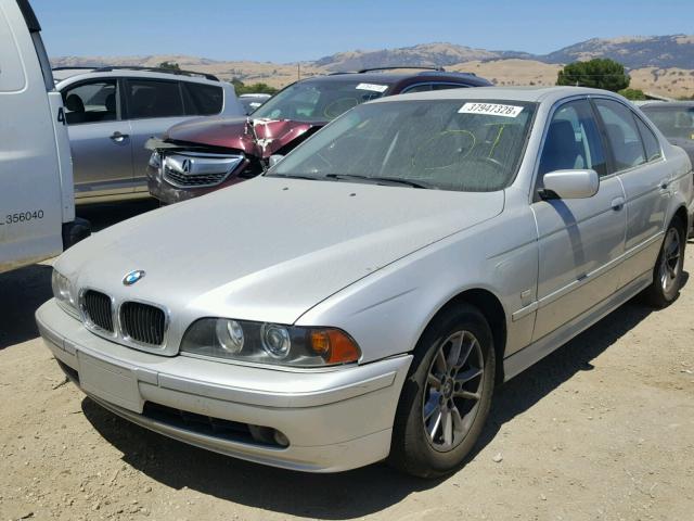 WBADT43493G027754 - 2003 BMW 525 I AUTO SILVER photo 2