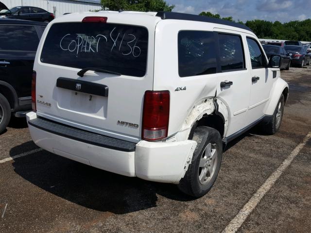 1D8GU28K79W514136 - 2009 DODGE NITRO SE WHITE photo 4