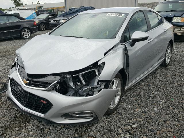 1G1BE5SM1H7216037 - 2017 CHEVROLET CRUZE LT SILVER photo 2