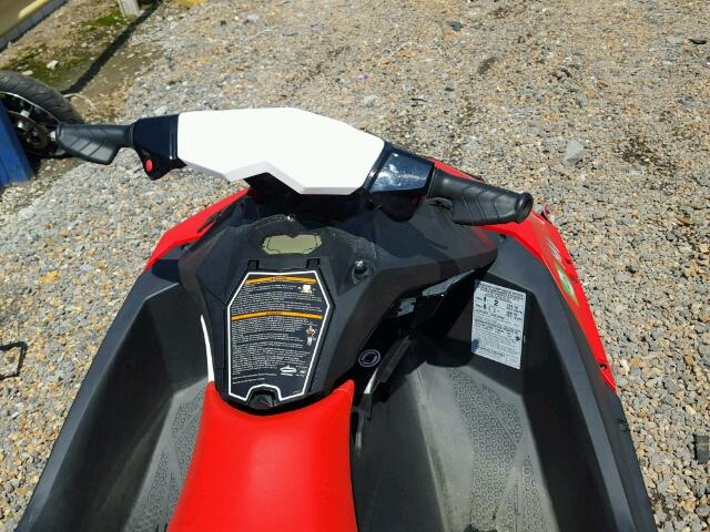 YDV52421B616 - 2016 BOMBARDIER JETSKI RED photo 5