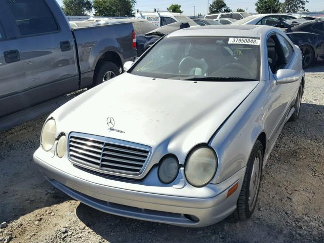 WDBLJ74G91F182675 - 2001 MERCEDES-BENZ CLK 55 AMG SILVER photo 2