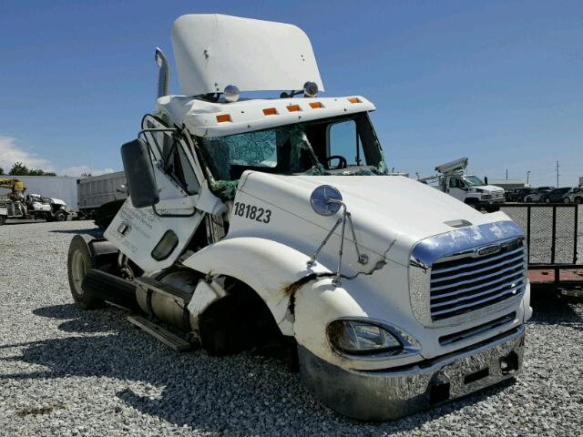 1FUBA5CG47LX41300 - 2007 FREIGHTLINER CONVENTION WHITE photo 1