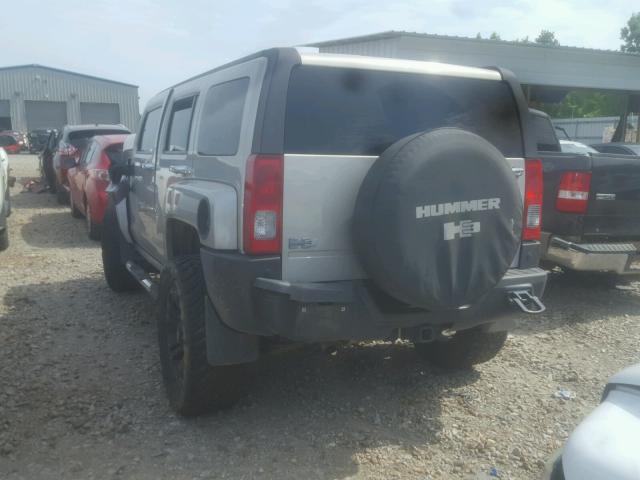 5GTDN136468261921 - 2006 HUMMER H3 SILVER photo 3