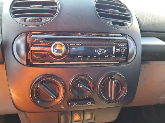 3VWBB61C5WM022237 - 1998 VOLKSWAGEN NEW BEETLE 蓝色 照片 9