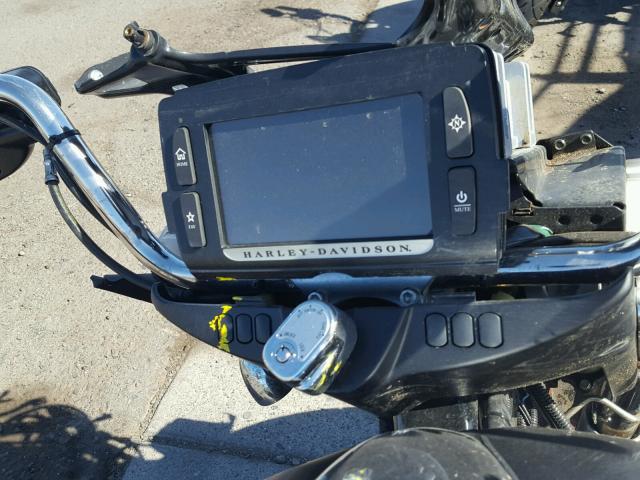 5HD1KRMA3GB605626 - 2016 HARLEY-DAVIDSON FLHXS STRE BLACK photo 8