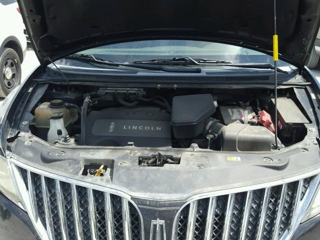2LMDJ6JK3BBJ18854 - 2011 LINCOLN MKX BLACK photo 7