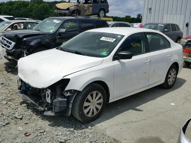 3VW2K7AJ7CM356415 - 2012 VOLKSWAGEN JETTA BASE WHITE photo 2