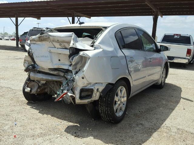 3N1AB61E28L644984 - 2008 NISSAN SENTRA 2.0 SILVER photo 4