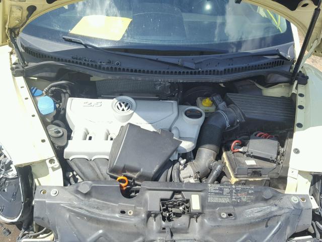 3VWRG31Y86M332960 - 2006 VOLKSWAGEN NEW BEETLE Sarı foto 7