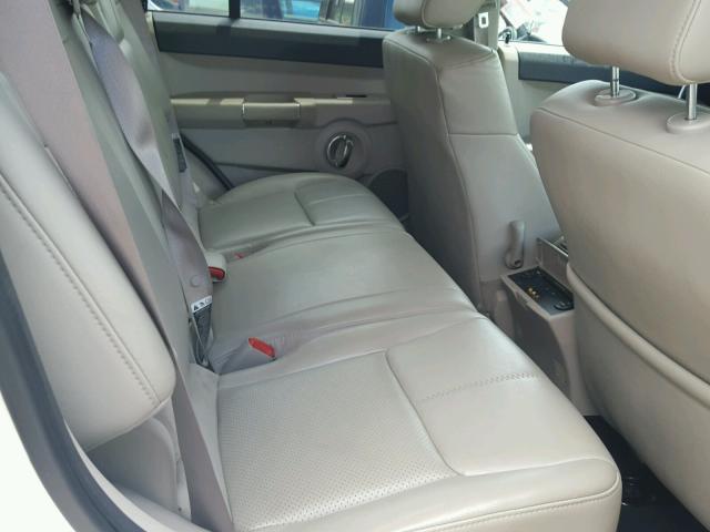1J8HG58207C569921 - 2007 JEEP COMMANDER WHITE photo 6
