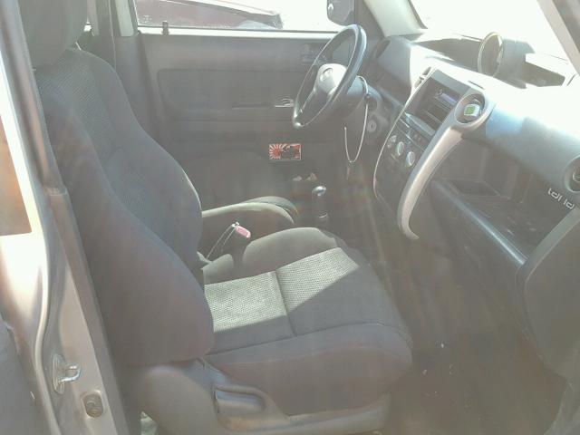 JTLKT334840165479 - 2004 TOYOTA SCION XB ვერცხლისფერი ფოტო 5