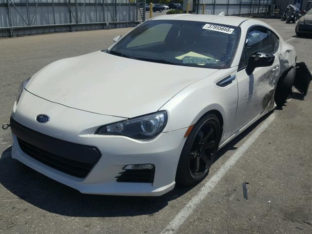 JF1ZCAB19G9603602 - 2016 SUBARU BRZ 2.0 PR WHITE photo 2