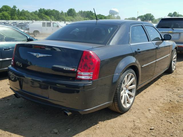 2C3LA73W58H142049 - 2008 CHRYSLER 300C SRT-8 BLACK photo 4