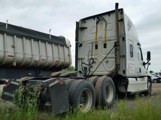 1FUJGLBG0BSAX0595 - 2011 FREIGHTLINER CASCADIA 1 WHITE photo 4