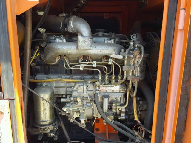 10DCU12D4HA009986 - 2000 TRLR GENERATOR ORANGE photo 7