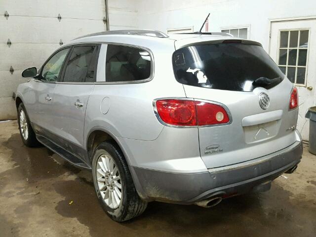 5GAER23D49J204914 - 2009 BUICK ENCLAVE CX SILVER photo 3