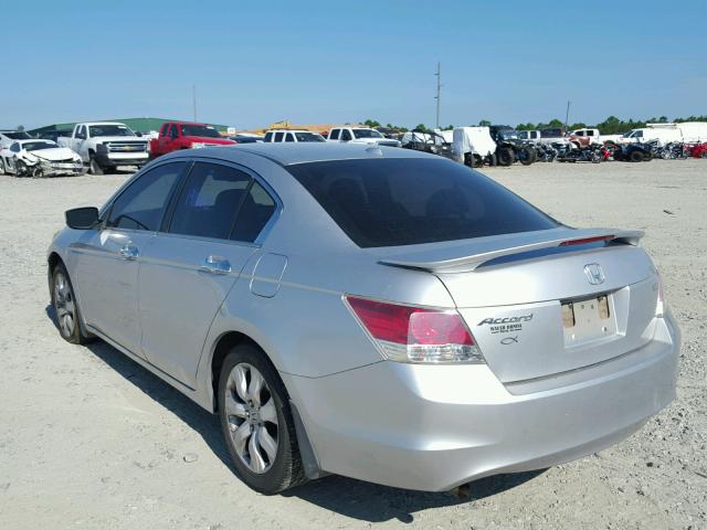 1HGCP36878A033866 - 2008 HONDA ACCORD EX- SILVER photo 3