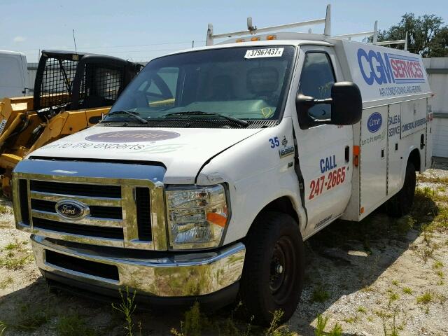 1FDWE3FL0FDA05114 - 2015 FORD E350 SUPER WHITE photo 2