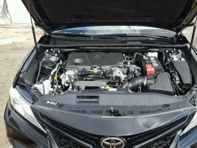 4T1B61HK3JU114910 - 2018 TOYOTA CAMRY XSE BLACK photo 7