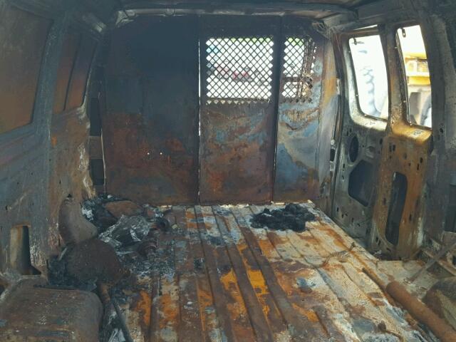 1FTHE24L7VHA48074 - 1997 FORD ECONOLINE BURN photo 9