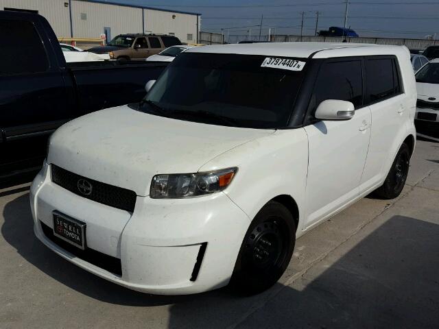 JTLKE50E191063543 - 2009 TOYOTA SCION XB WHITE photo 2