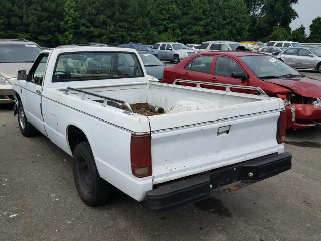 1GTCS14R2J2507977 - 1988 GMC S TRUCK S1 WHITE photo 3