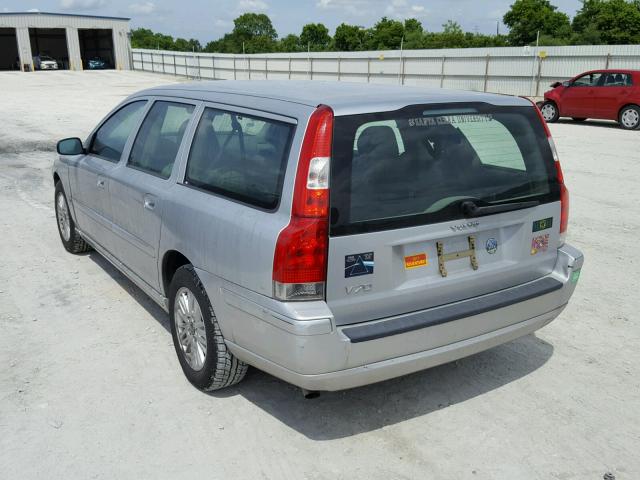 YV1SW612552521229 - 2005 VOLVO V70 SILVER photo 3