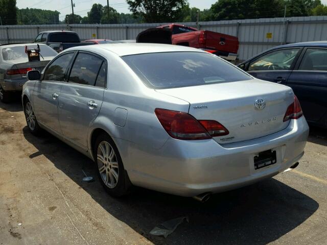 4T1BK36B68U288989 - 2008 TOYOTA AVALON SILVER photo 3