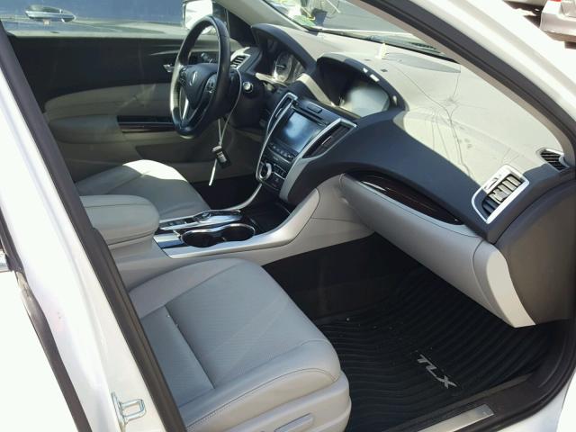 19UUB2F53HA001788 - 2017 ACURA TLX TECH WHITE photo 5