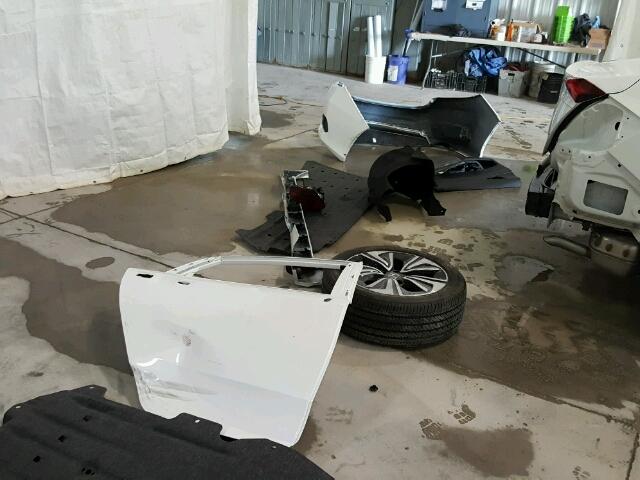 19XFC1F34HE203663 - 2017 HONDA CIVIC EX 白色 照片 9