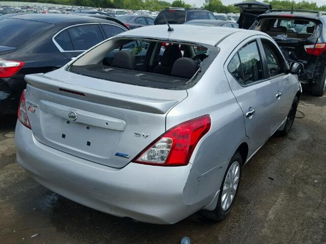 3N1CN7AP1DL855899 - 2013 NISSAN VERSA S/S SILVER photo 4