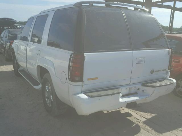 1GYEK13R8YR106214 - 2000 CADILLAC ESCALADE WHITE photo 3