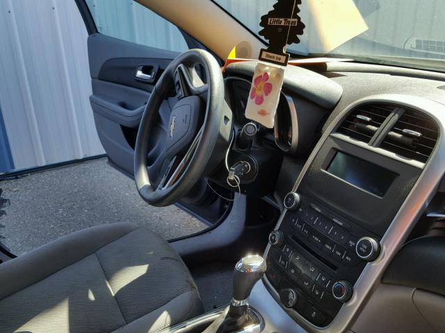 1G11B5SL1FF331610 - 2015 CHEVROLET MALIBU LS BLUE photo 9