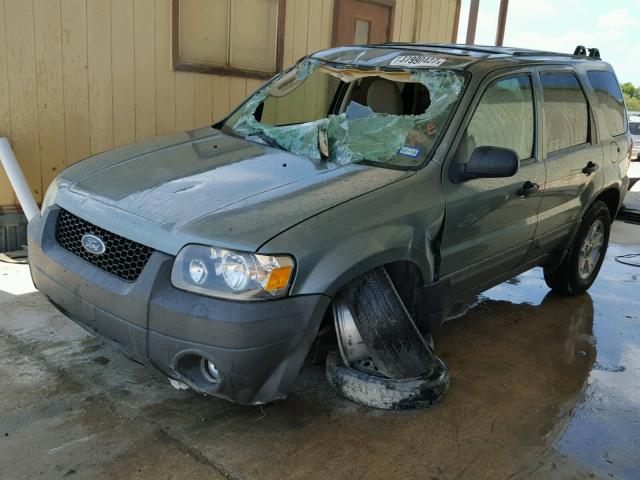 1FMYU03116KA47414 - 2006 FORD ESCAPE XLT GREEN photo 2