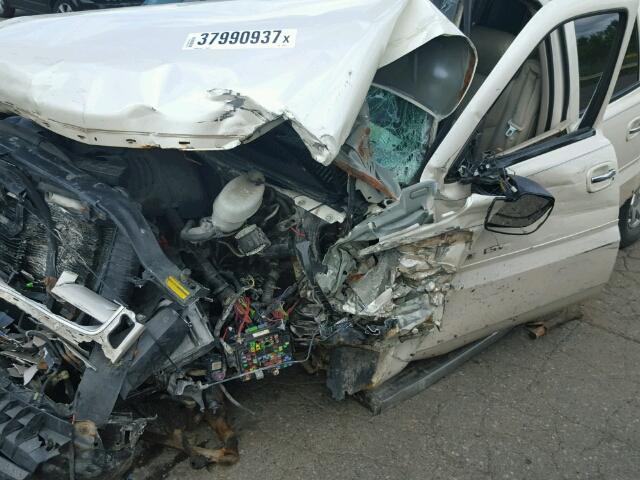 3GYFK66N05G193810 - 2005 CADILLAC ESCALADE E WHITE photo 10
