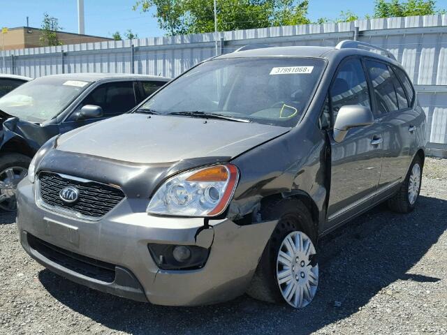 KNAHH8A83B7342841 - 2011 KIA RONDO GRAY photo 2