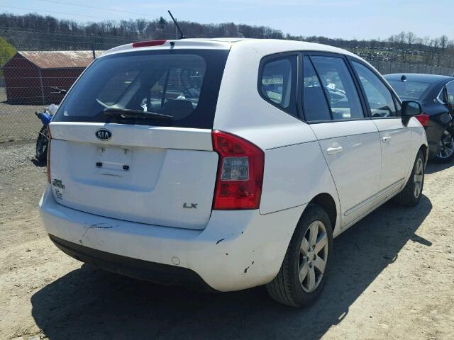 KNAFG525587163643 - 2008 KIA RONDO BASE WHITE photo 4