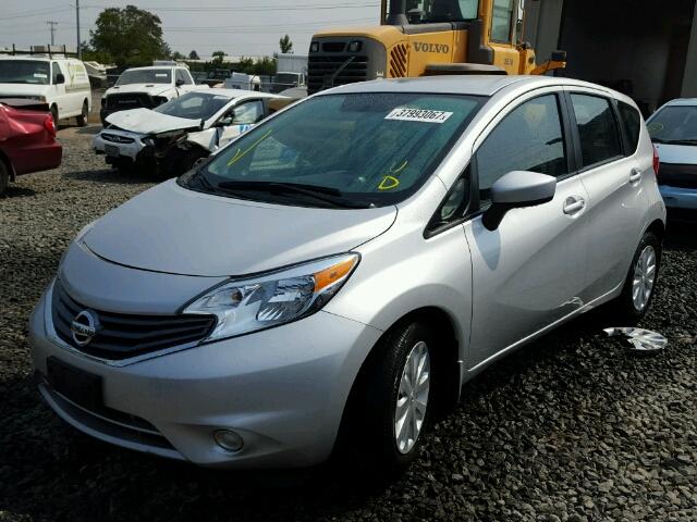 3N1CE2CP0FL430399 - 2015 NISSAN VERSA NOTE SILVER photo 2