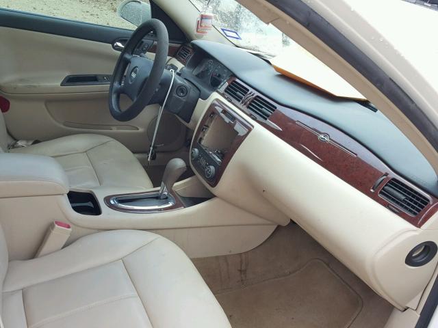 2G1WD58C169107513 - 2006 CHEVROLET IMPALA SUP 白色 照片 5