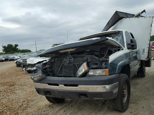 1GCHK29U15E133309 - 2005 CHEVROLET SILVERADO TWO TONE photo 2