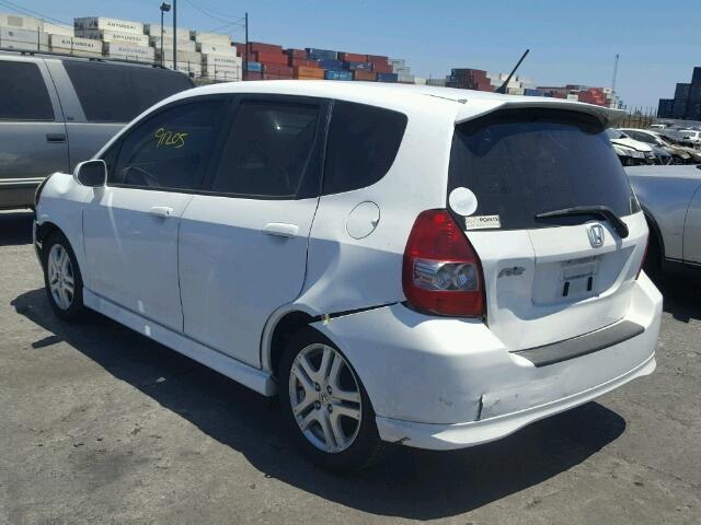 JHMGD37677S061812 - 2007 HONDA FIT S WHITE photo 3