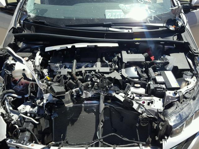 JTDKARFP8H3046944 - 2017 TOYOTA PRIUS PRIM ვერცხლისფერი ფოტო 7