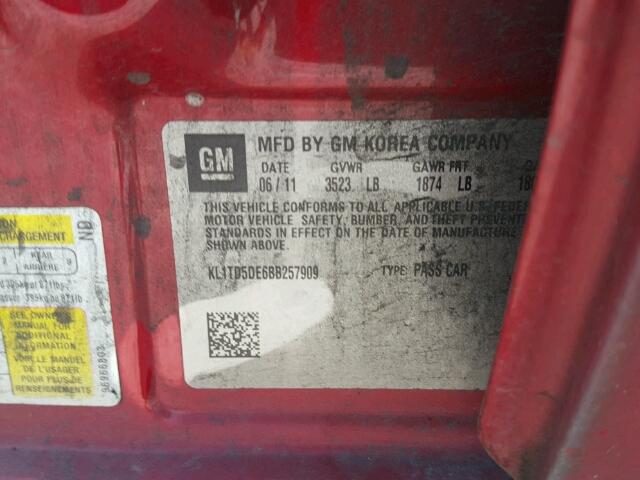 KL1TD5DE6BB257909 - 2011 CHEVROLET AVEO LS RED photo 10