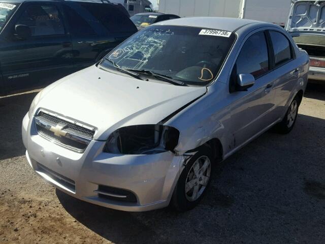 KL1TD5DE6AB113274 - 2010 CHEVROLET AVEO LS SILVER photo 2