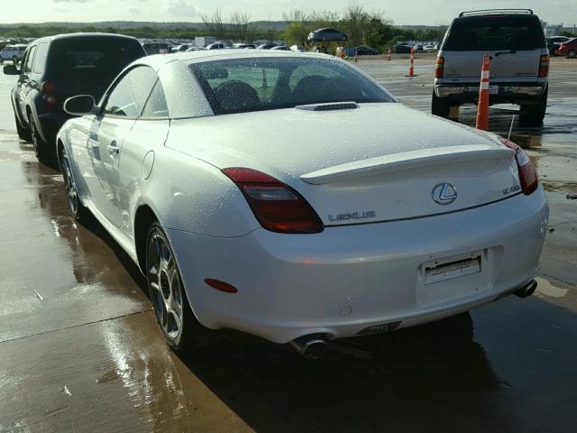 JTHFN48Y069001682 - 2006 LEXUS SC 430 WHITE photo 3