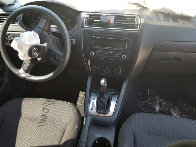 3VW2K7AJ4CM355061 - 2012 VOLKSWAGEN JETTA BASE 黑色 照片 9