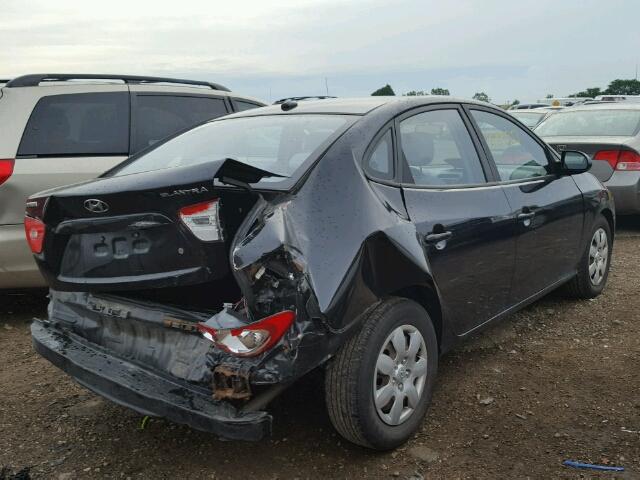 KMHDU46D18U429560 - 2008 HYUNDAI ELANTRA GL BLACK photo 4