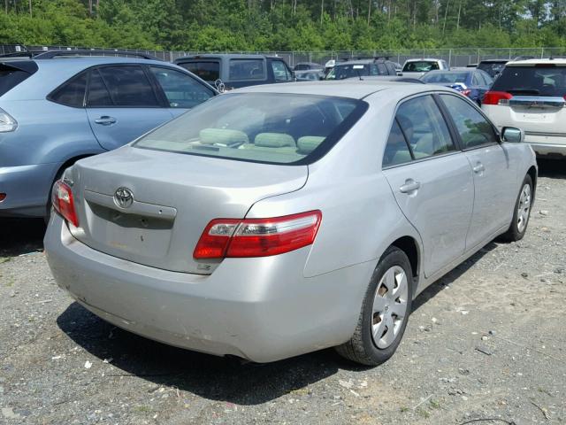 4T1BE46K27U014944 - 2007 TOYOTA CAMRY NEW SILVER photo 4